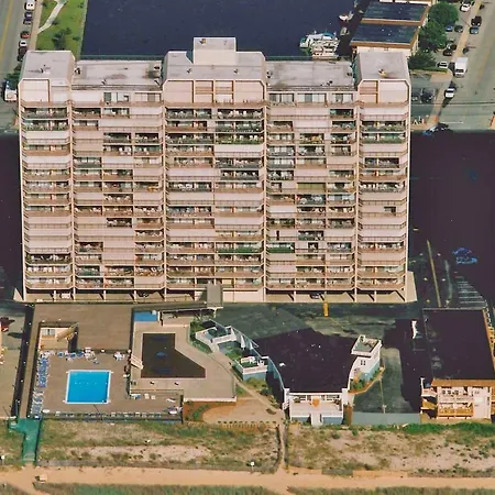 Fountainhead 702